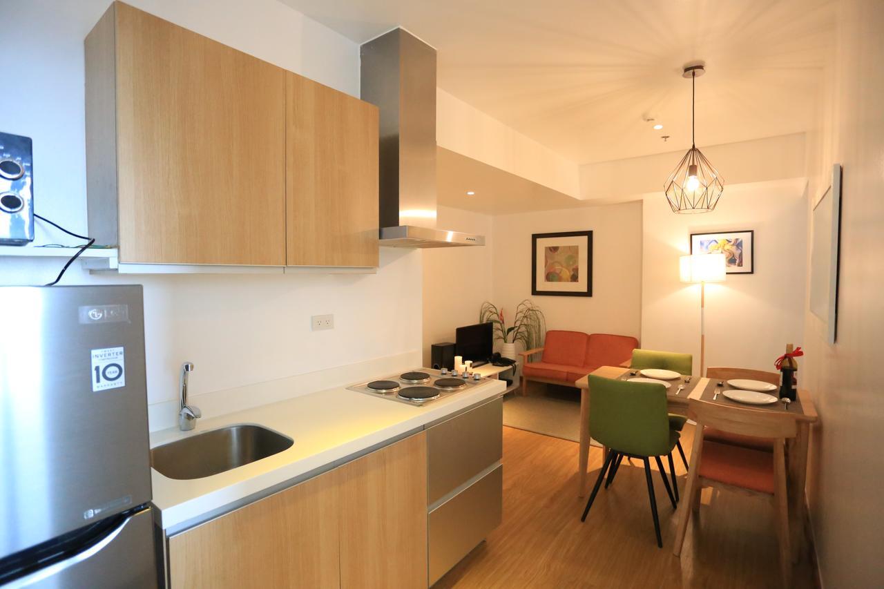 Maui Condotel Azure Residence Манила Экстерьер фото